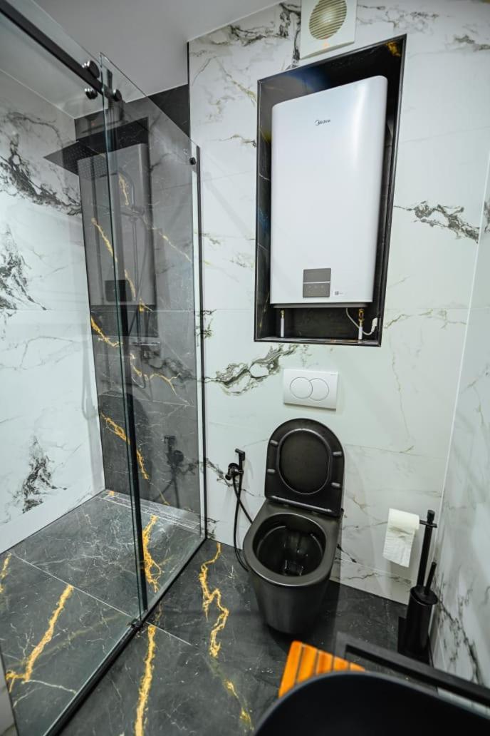 Mon Ami Boutique Hotel Shkodër 外观 照片