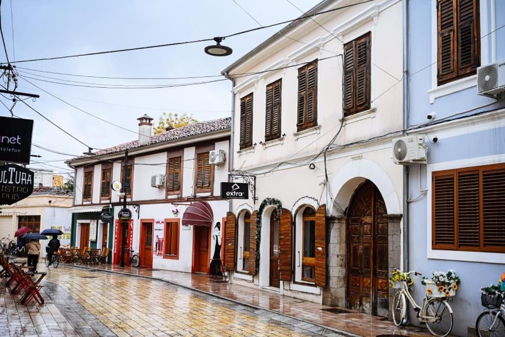 Mon Ami Boutique Hotel Shkodër 外观 照片